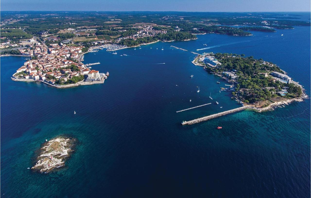 Beautiful Apartment In Porec With Wifi Buitenkant foto