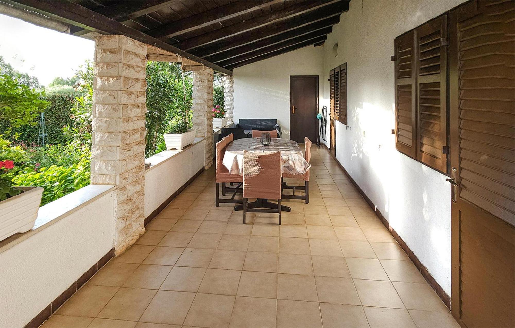 Beautiful Apartment In Porec With Wifi Buitenkant foto